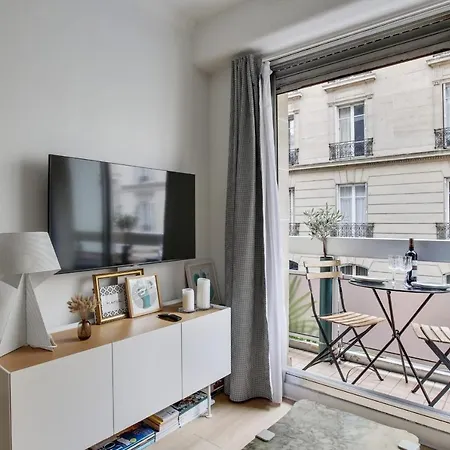 Le Modernisme - Logement Charmant Au 17E * Paris